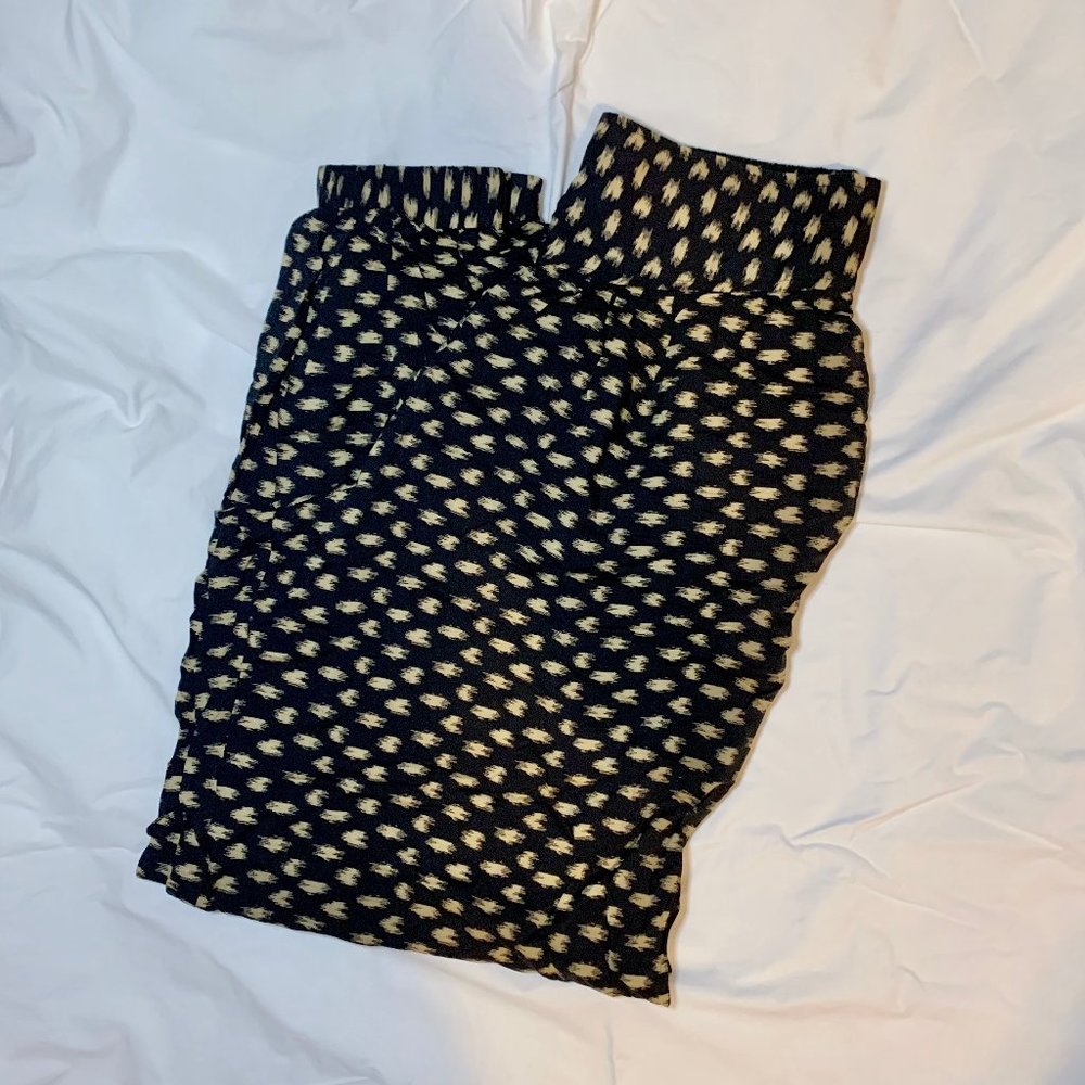 UO patterned pants